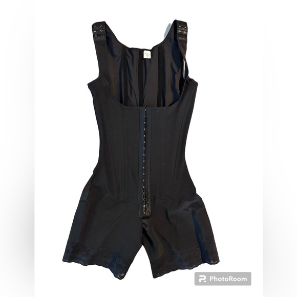 High Double Compression Tummy Control Adjustable Bodysuit with Hooks - Picture 3 of 7